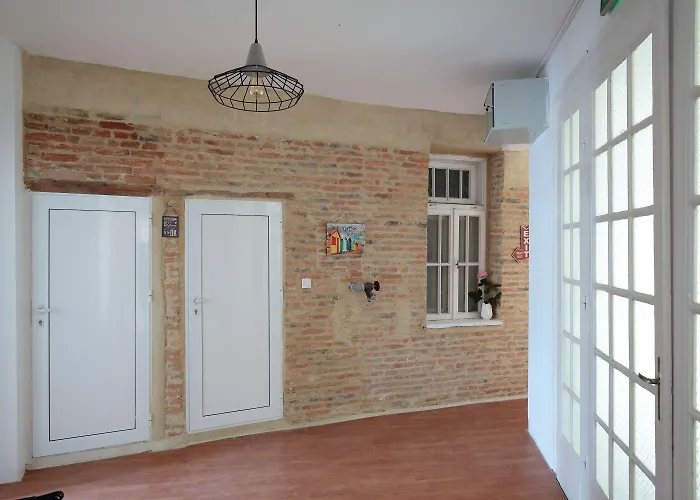 Musala אכסניה וארנה