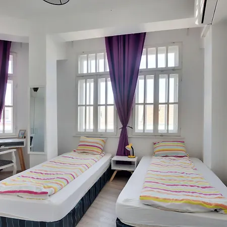 Musala Hostel *